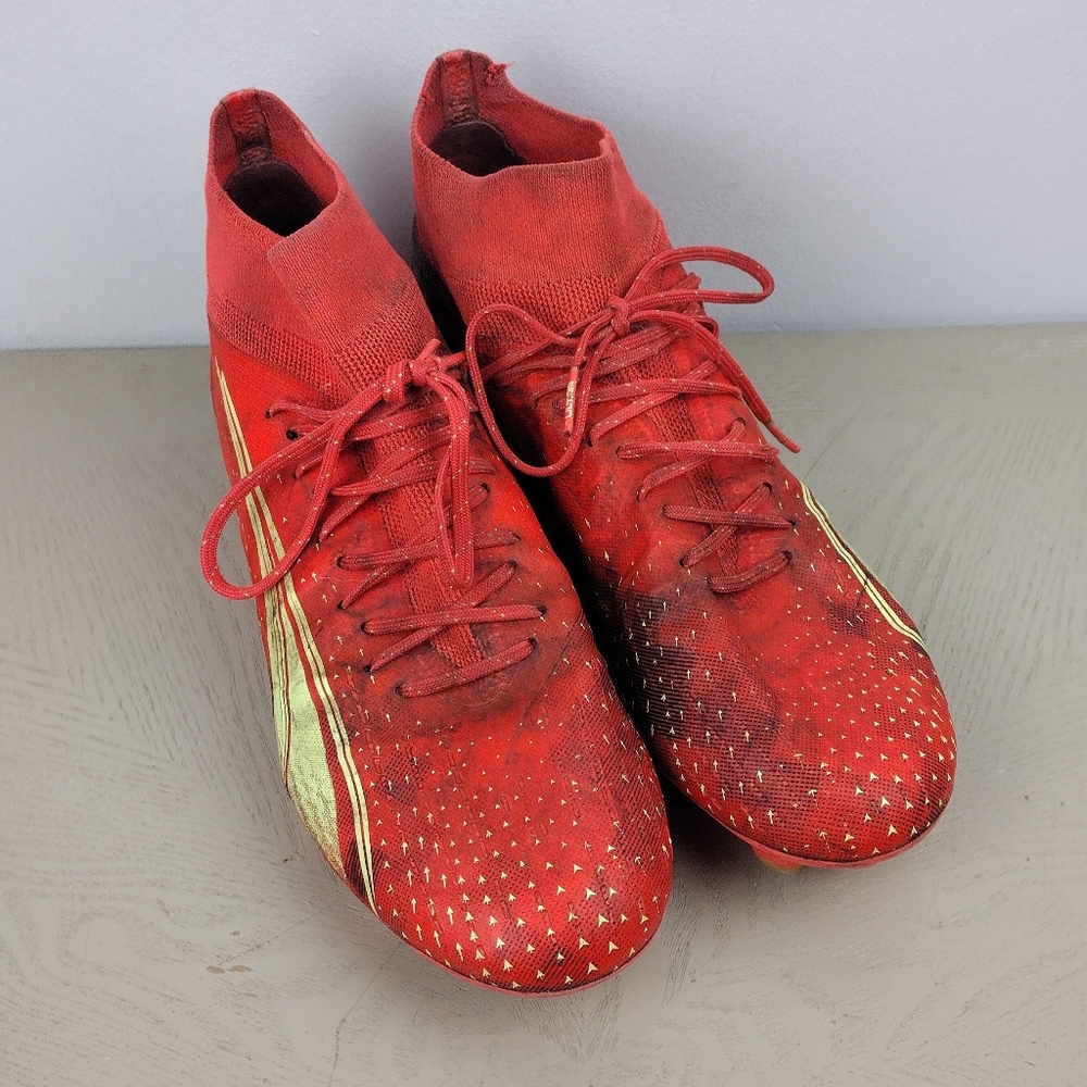 Puma Ultra Ultimate FG Soccer Football Cleats Men’s size 9